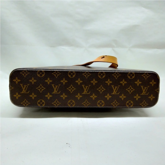 Louis Vuitton LV Monogram Brown Luco Shoulder Bag - Picture 5 of 15